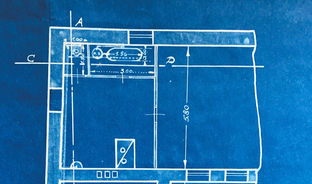Фрагменты эскиза проекта водопровода и канализации 19?? года. Да, по синей бумаге белыми тонами. Синька, то есть это снятая копия с оригинала