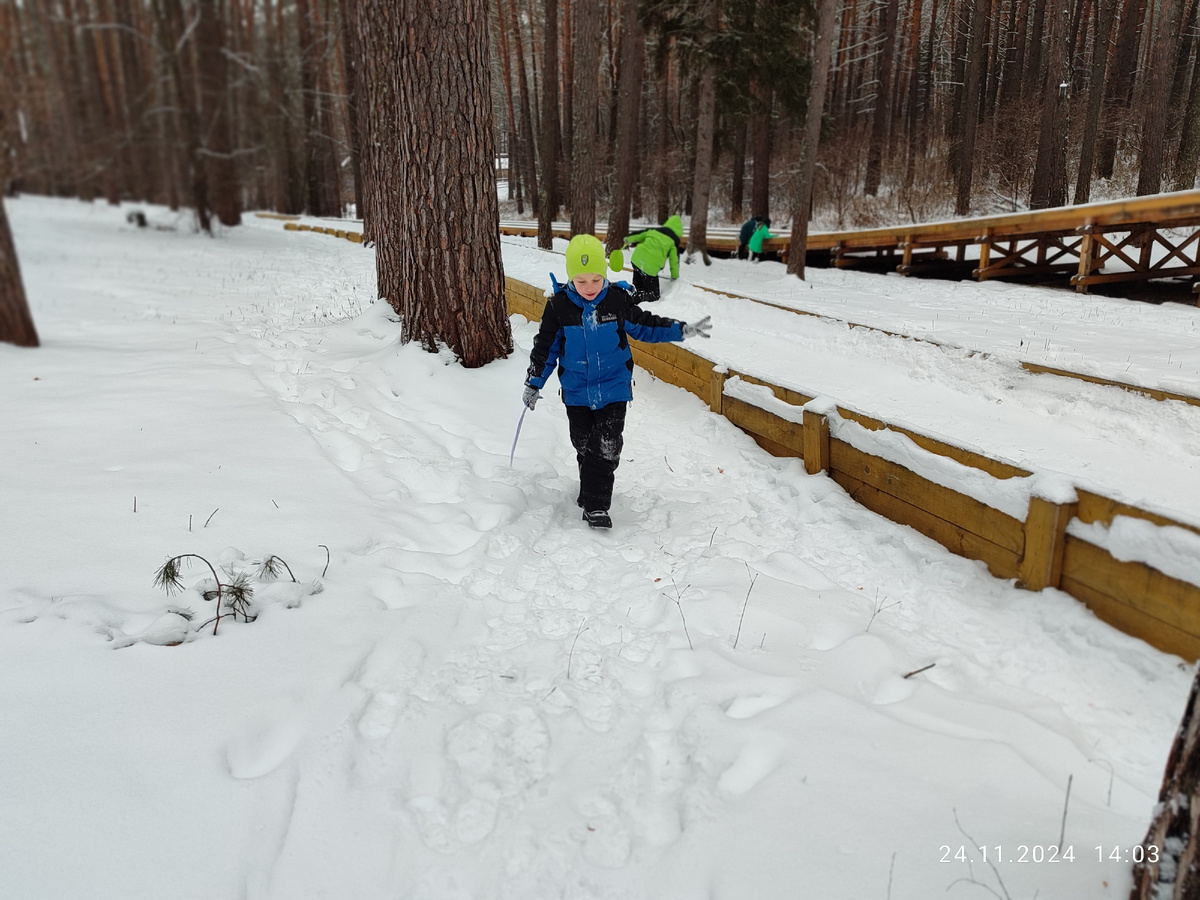 Вадюха, Паша и горка, которую к их приезду залить не успели