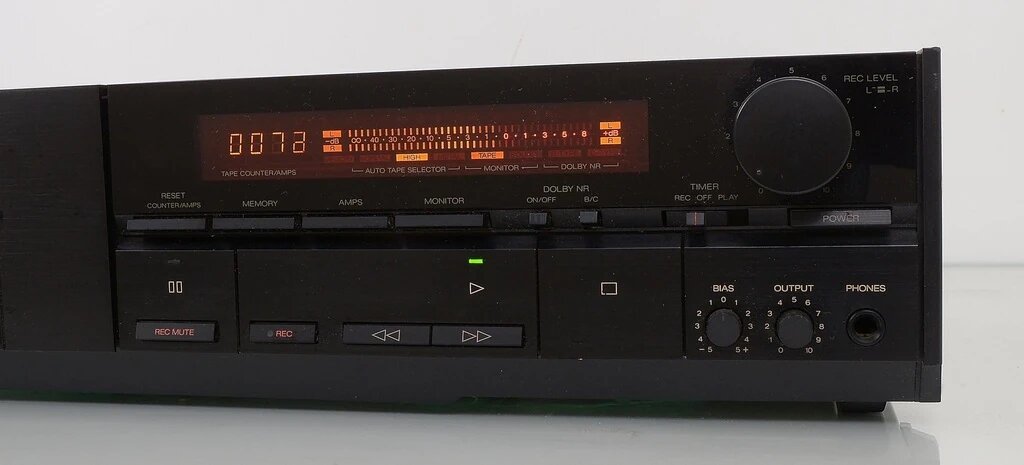 Sansui D-X701