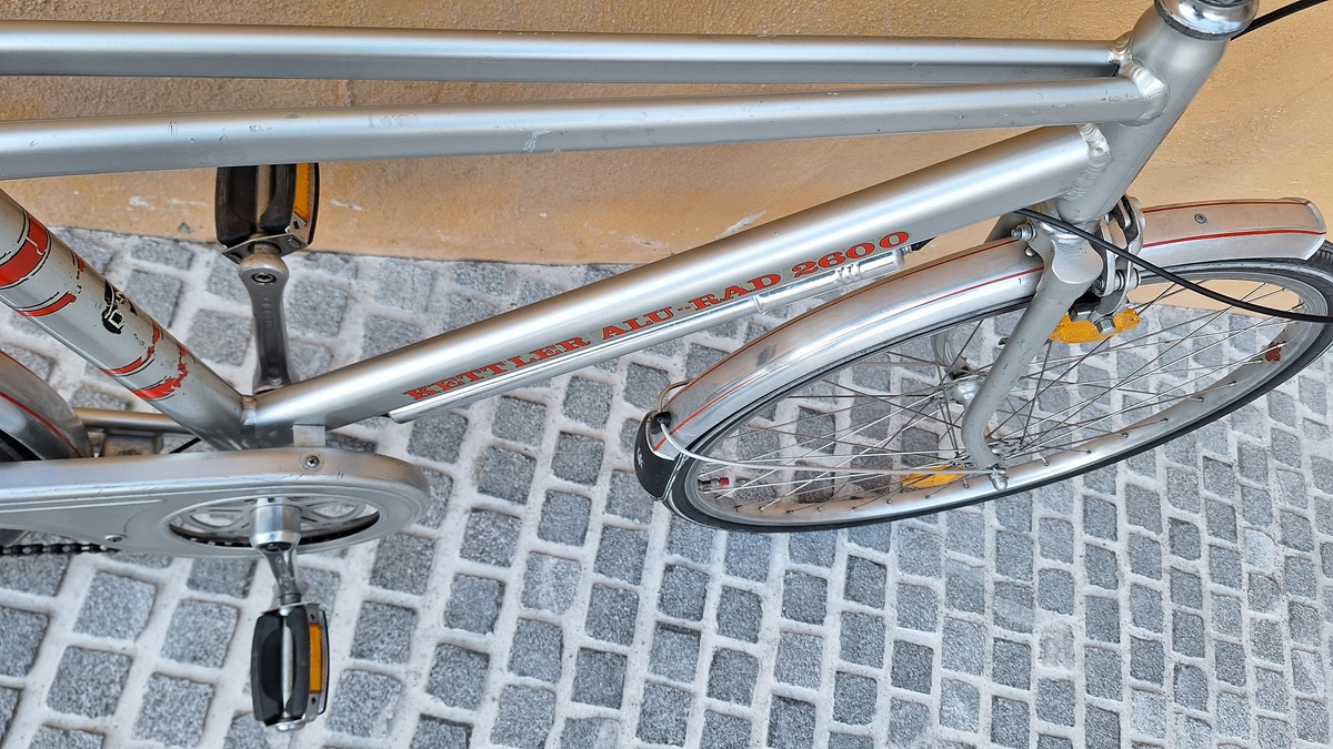 Рамы могли быть столь сложными уже в 70-е годы.