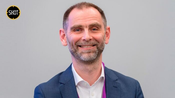    Чурилову был 51 год. Он возглавлял Департамент развития технологического предпринимательства и трансфера технологий Минобрнауки России. Ведомство уже выразило соболезнования родным Олега Валерьевича.