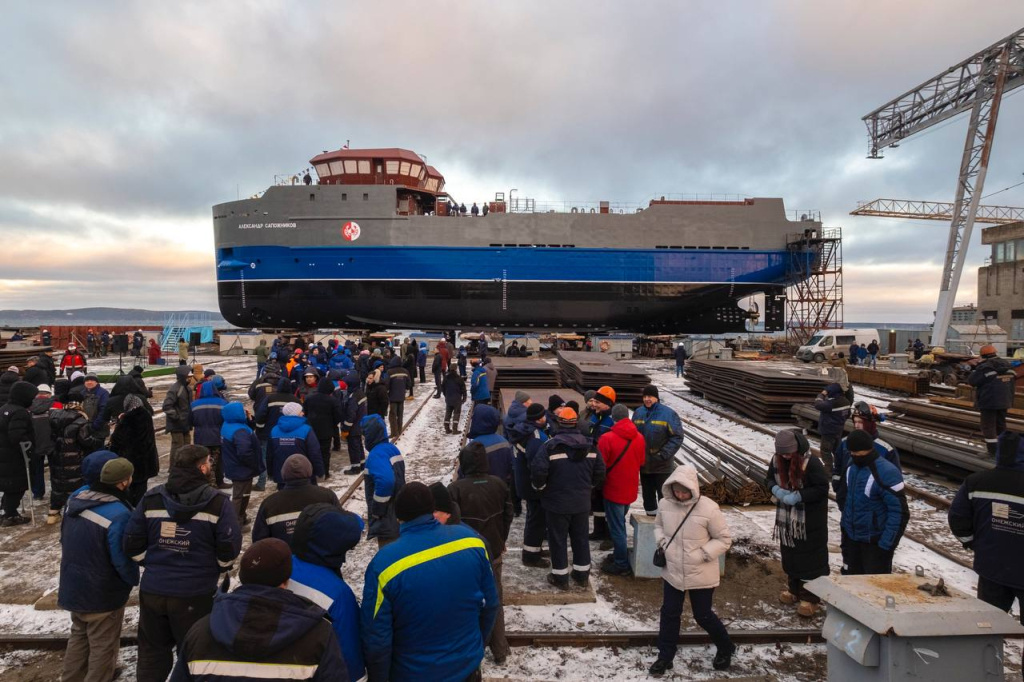 Спущен на воду краболов "Александр Сапожников" проекта CCa5712LS / Фото: ГК "Русский краб"  📷
