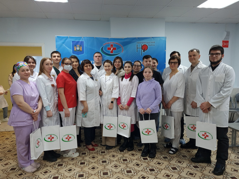    В Нефтеюганском районе стало больше медиков