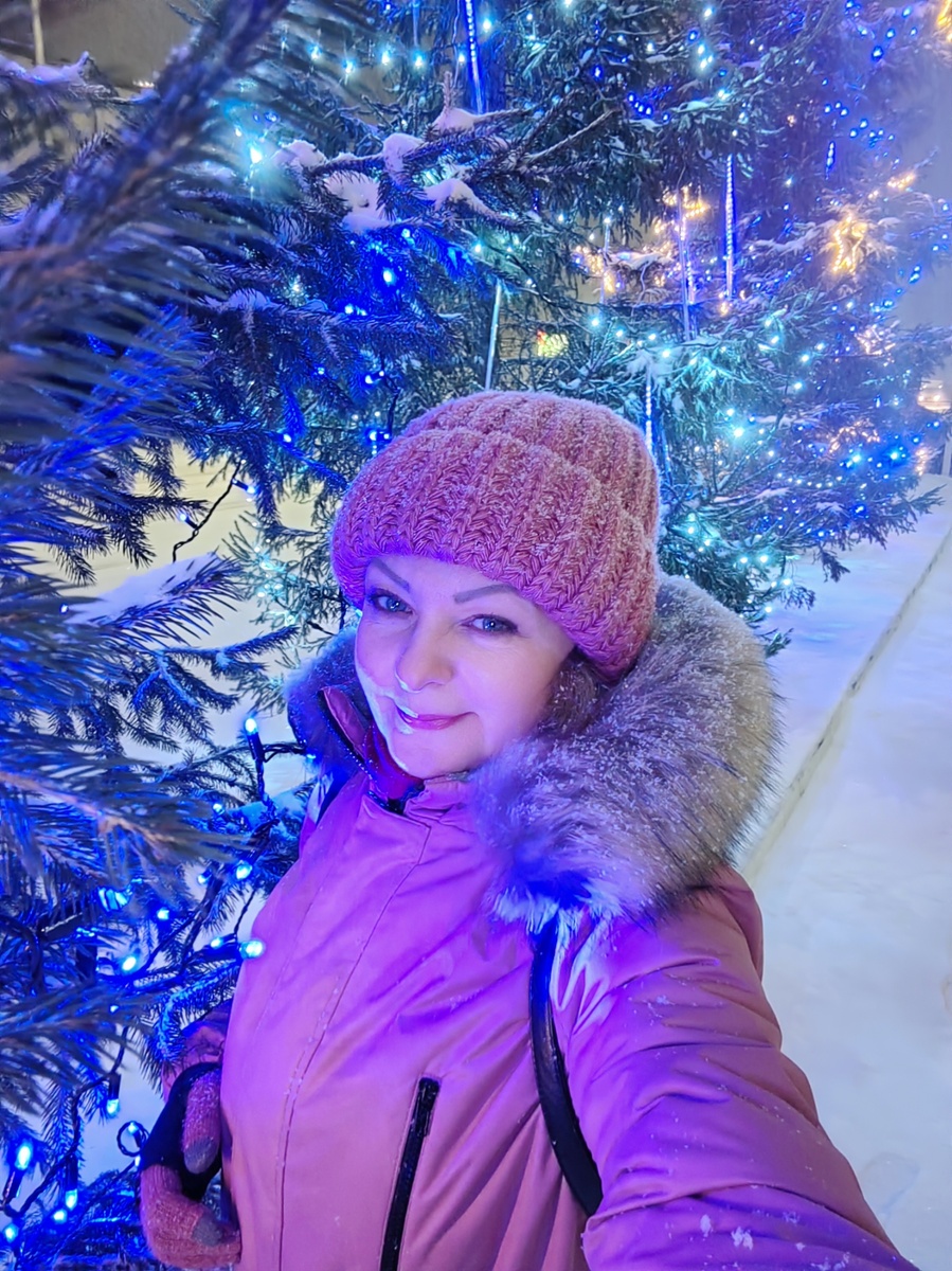 Наконец-то сбылось мое новогоднее желание. Последние года три загадывала - бросить курить. При чем и на Алтае загадывала, и на новый год. 