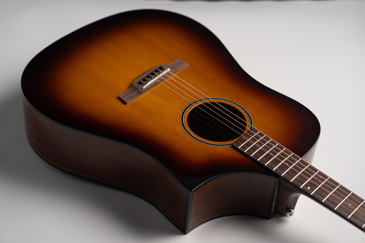 Акустическая гитара Covenant 190DVT