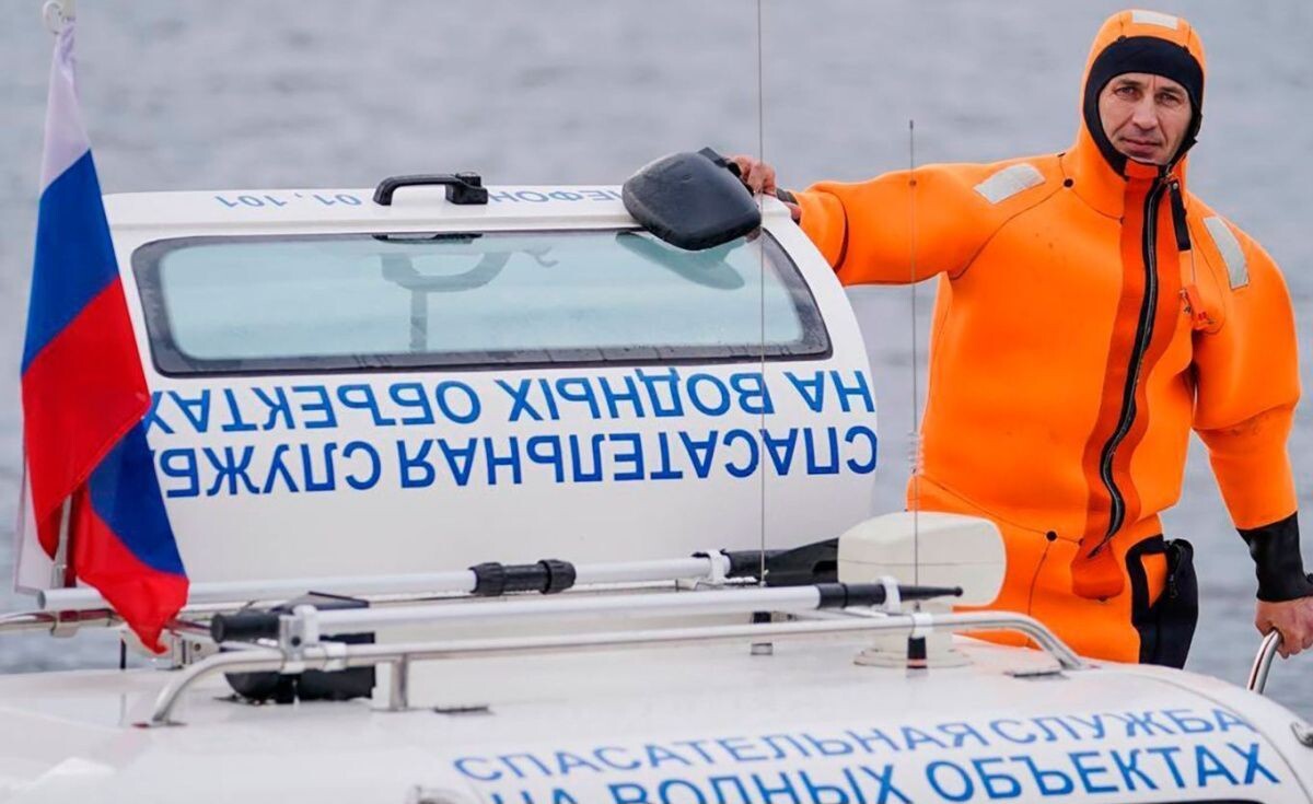     Спасатель. Источник: mos.ru Автор фото: Пресс-служба Мэра и Правительства Москвы