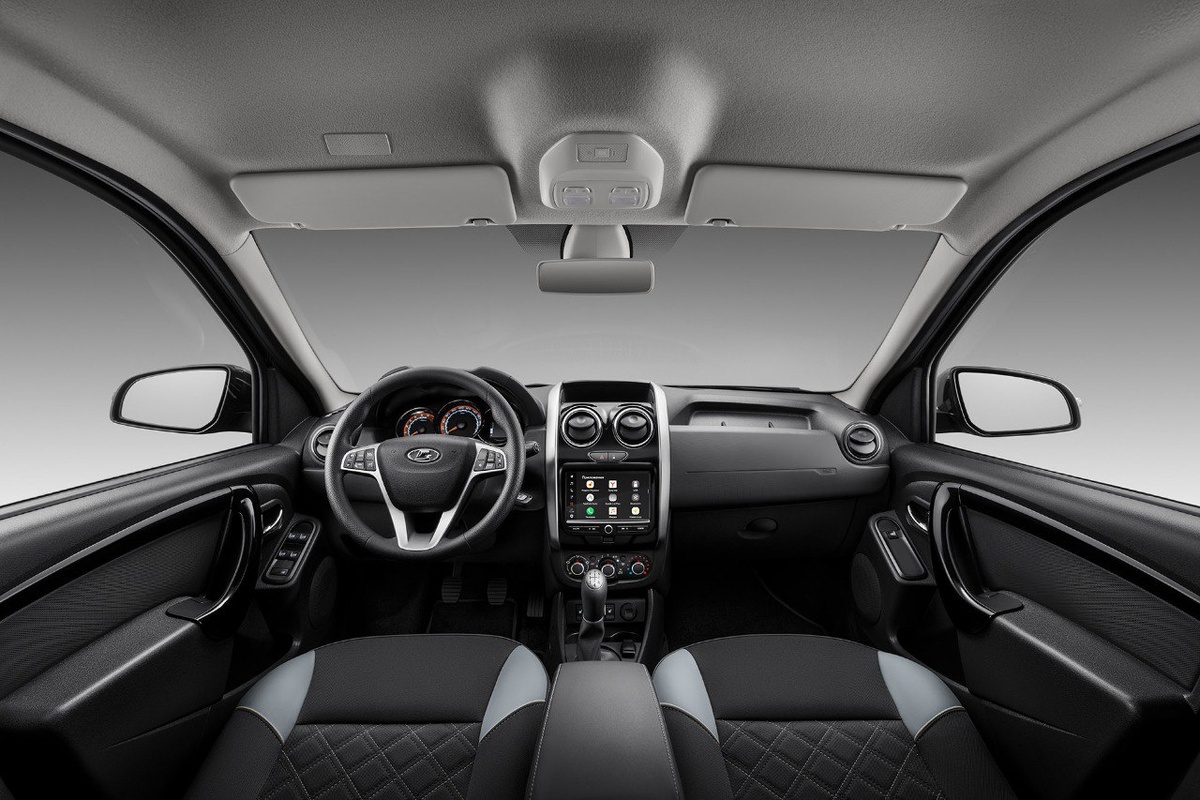 Новый Lada Largus.