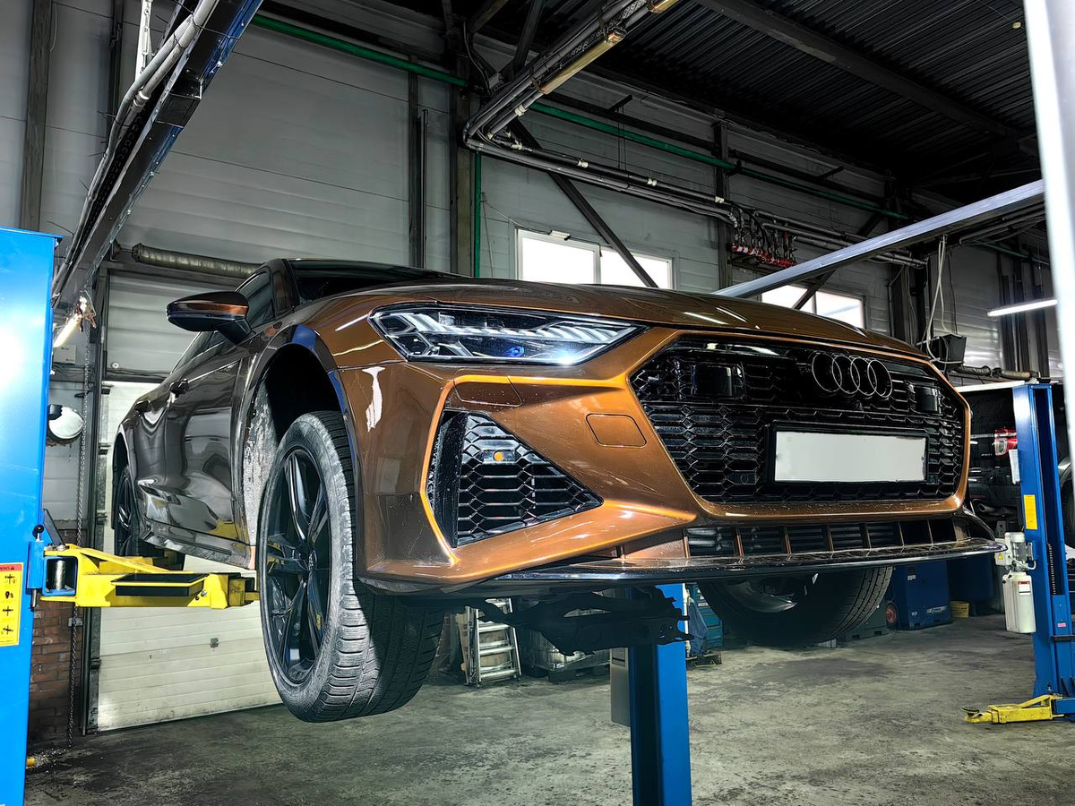 

Проблема уже давала о себе знать неприятным шумом, который появился раньше, но владелец не сразу обратился за помощью. Как выяснилось, причиной стала вода, которая долгое время стояла в механизме, вызывая разрушительные последствия.