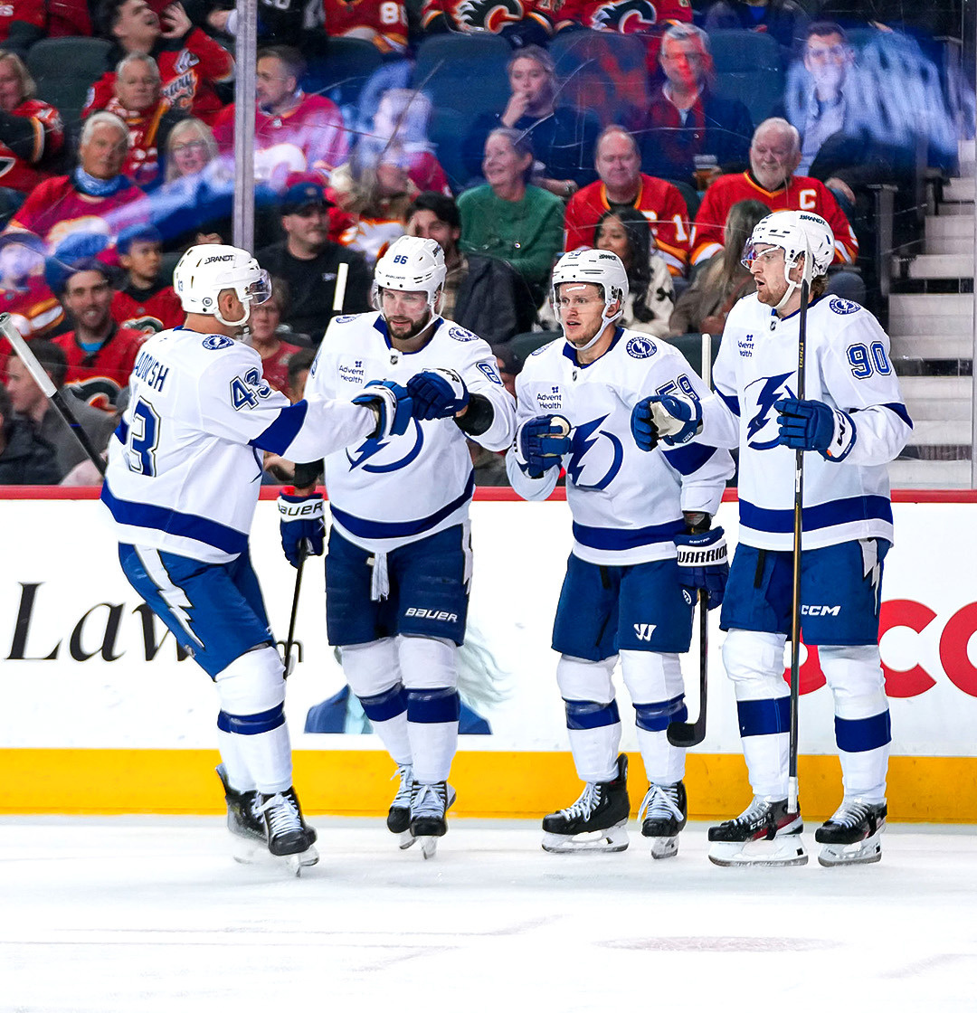 Никита Кучеров (№86) с партнерами, «Тампа-Бэй»