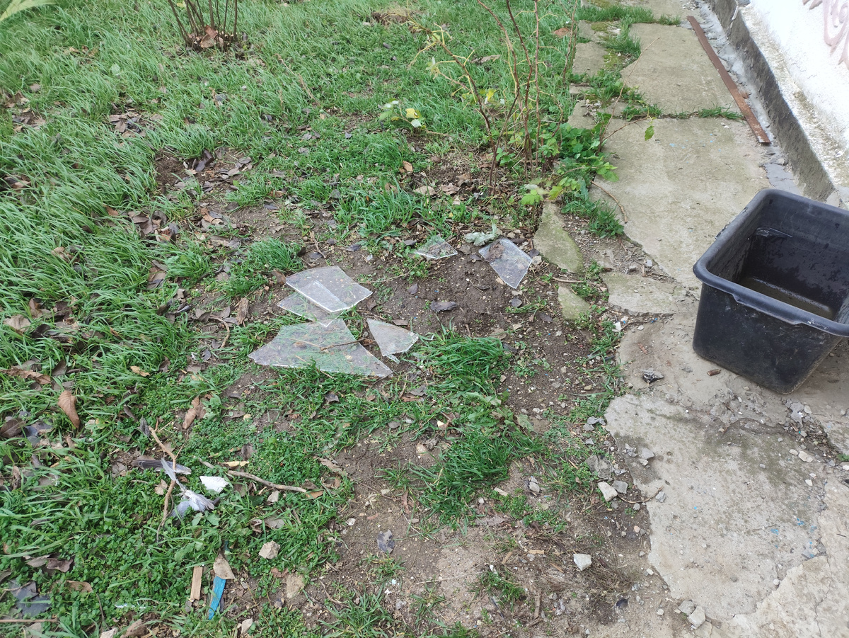 Лед из емкости