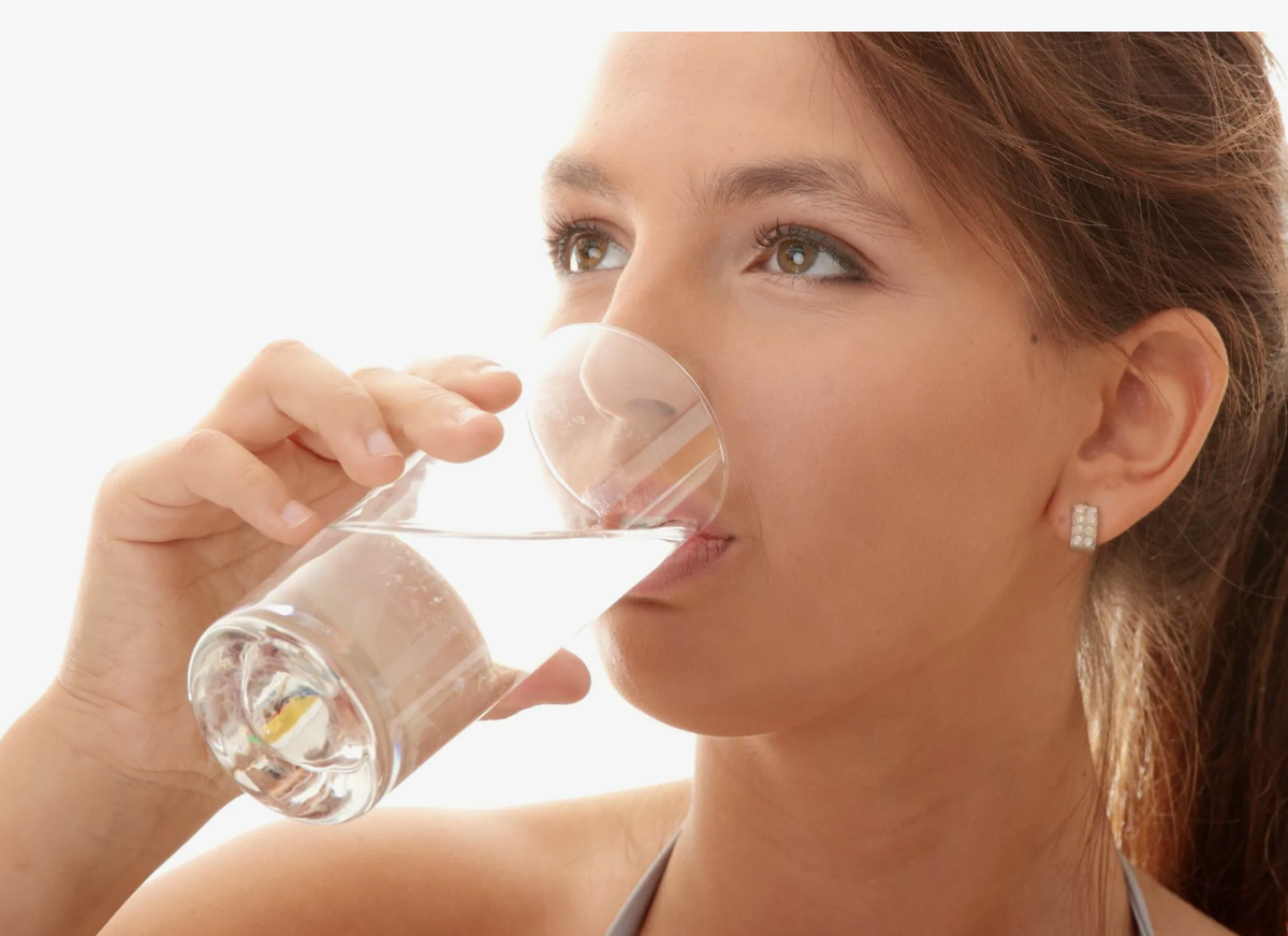 сухость во рту.