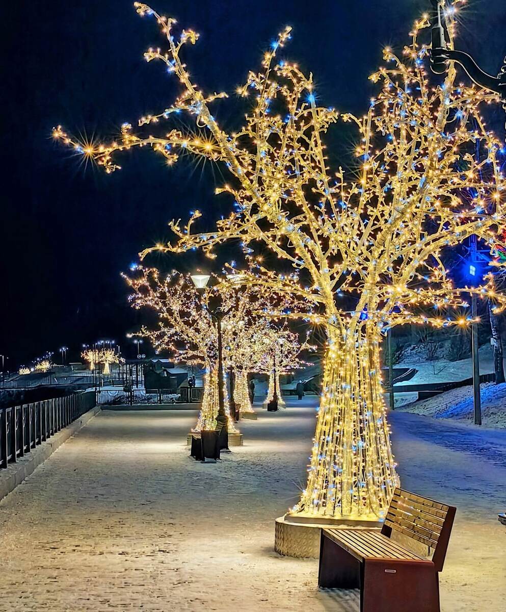 Наш город вечером. Ну какова красота ?