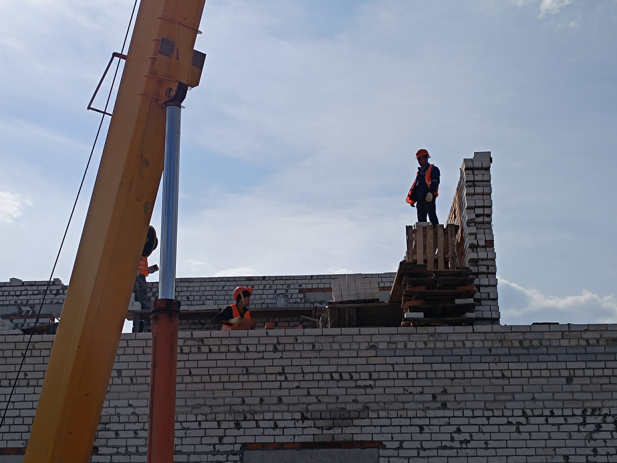 С 2019 года в области переселили из аварийных домов больше 12 тыс. граждан.  Фото: Фото: ФедералПресс / Карина Майлибаева