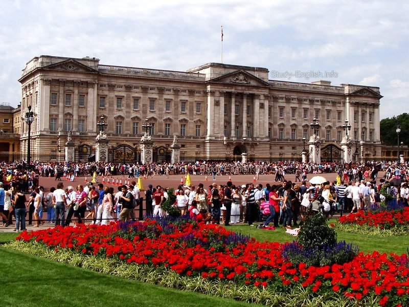 Букингемский дворец