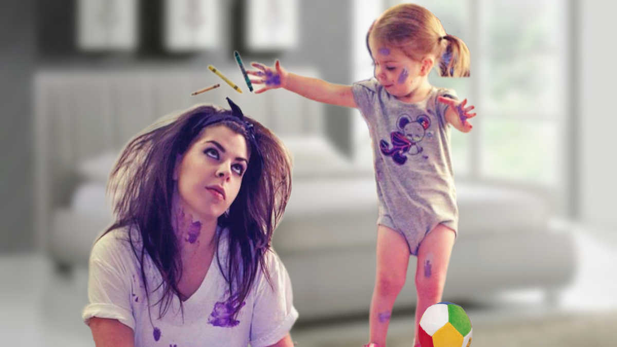 - Мои дети разрушили мою карьеру. – жаловалась Анна подруге