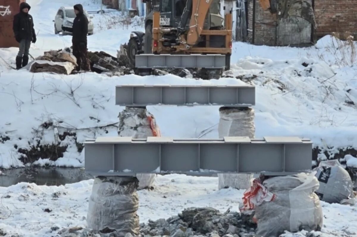    Аварийный пешеходный мост отремонтируют в Новосибирске до конца года