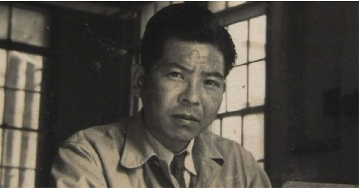 Цутому Ямагути у себя на заводе