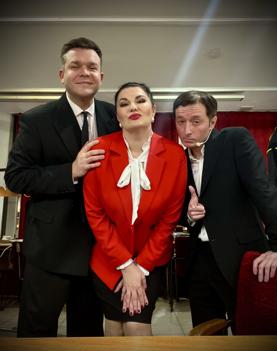 Р.Селецкий, О.Невежина, М.Белов 