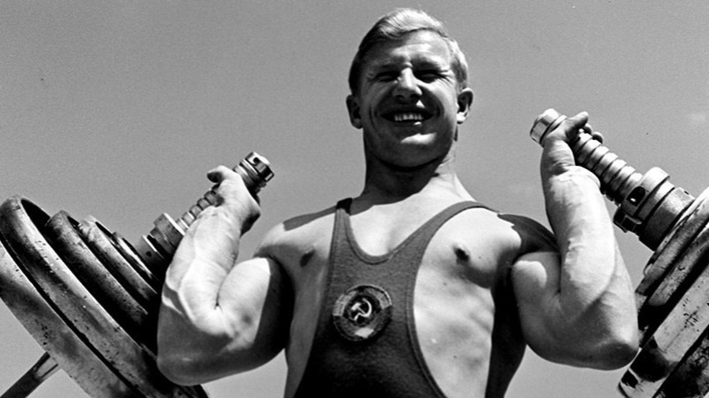 Спортсмен – значит дисциплина, спорт, открытость, смелость и самоотверженность, а всё прочее – исключено.