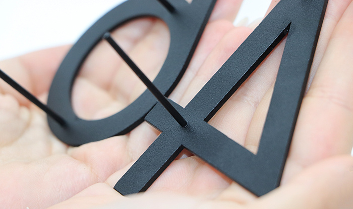 Полное изготовление цифр на дом: лазерная резка и сварка, порошковая покраска