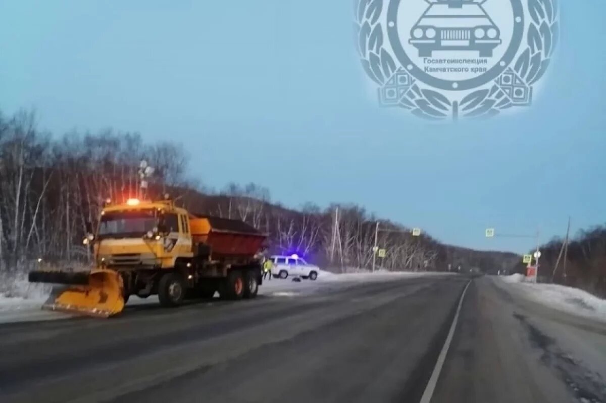    Погибшим под колесами снегоуборщика на Камчатке оказался 26-летний мужчина