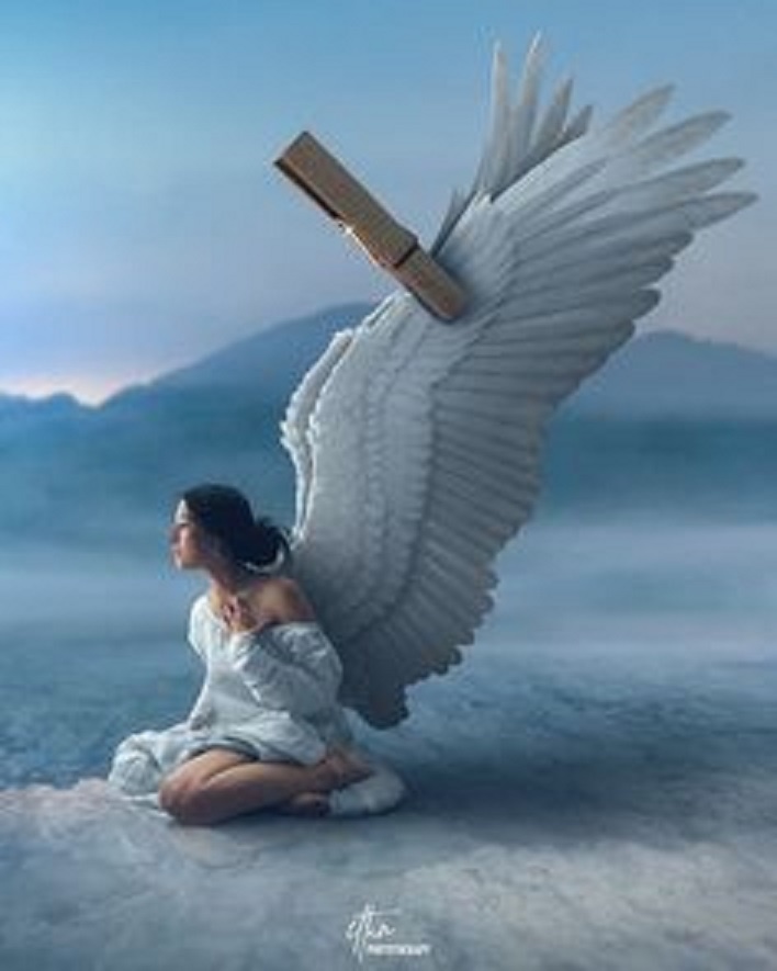 Связанные крылья ангелов символизируют наши уникальные таланты и внутренние возможности, о которых мы не знаем, не развили в своем время или просто отмахнулись в какой-то момент жизни, выбрали другой путь. Когда же эти "крылья" расправлены, они поднимают нас к новым высотам, когда мы учимся использовать свои сильные стороны. Таланты — это природные способности, которые наполняют жизнь смыслом и радостью. Использование нумерологии позволяет глубже понять, как числовые вибрации влияют на нашу жизнь. Каждое число имеет своё значение, указывая на предрасположенности и скрытый, неразвитый потенциал. Зная свою числовую карту, мы можем точно понимать в какой сфере, нас ожидает успех и эмоциональное удовлетворение. Оптимально планировать важные шаги, принимать взвешенные решения и использовать возможности, которые предоставляет жизнь.🌐 Узнайте больше на моем сайте: https://taplink.cc/tatianagipnoz Мой телеграмм канал: https://t.me/psychologyspesial