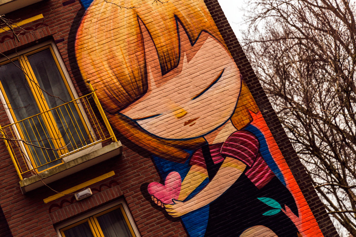 Сторге – это чувство, которое может быть только между членами семьи, хотя это не обязательно кровные узы