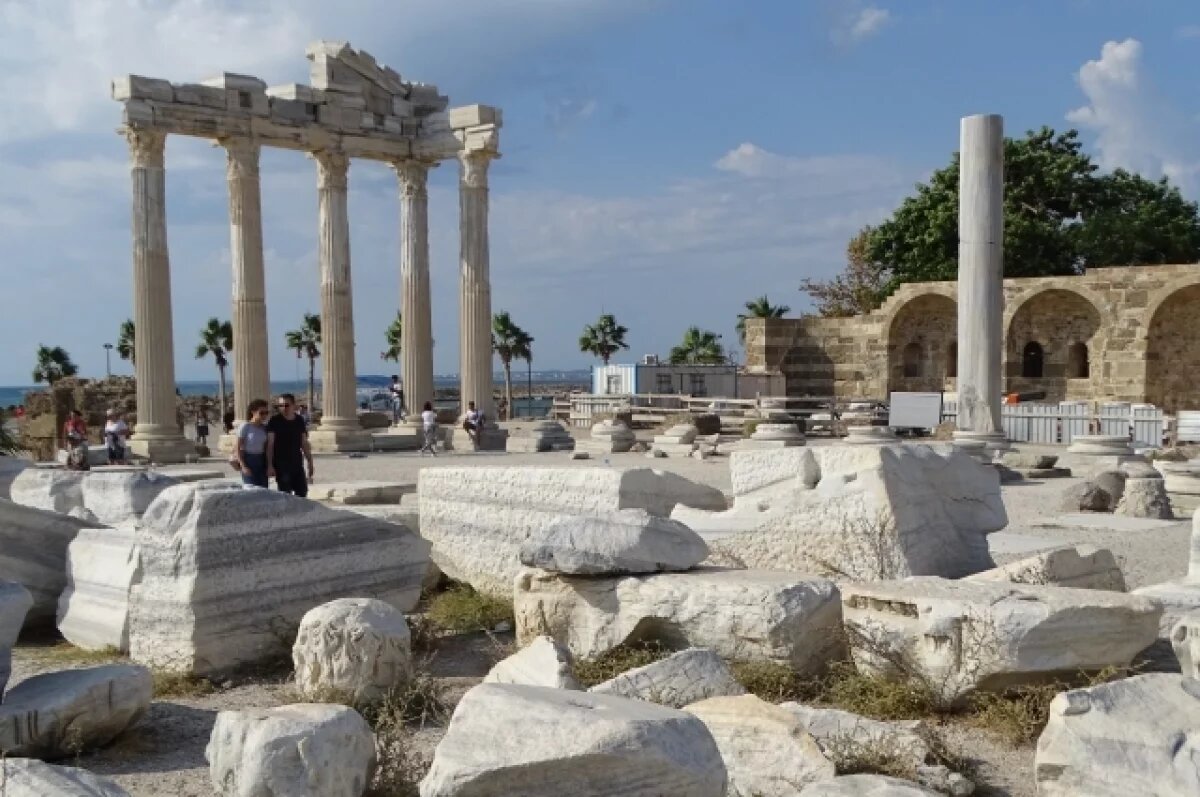    РСТ: Турция заняла первое место по числу поездок туристов из РФ в 2024 году