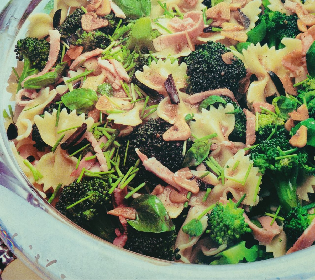 Салат с брокколи#