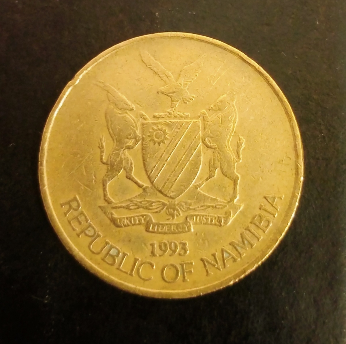 Аверс монеты 5 долларов Намибия. 1993г.