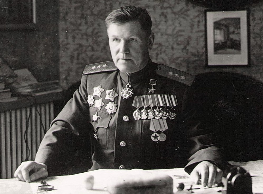 Герой Советского Союза генерал-полковник Александр Васильевич Горбатов. Источник: https://yandex.ru/images/ 