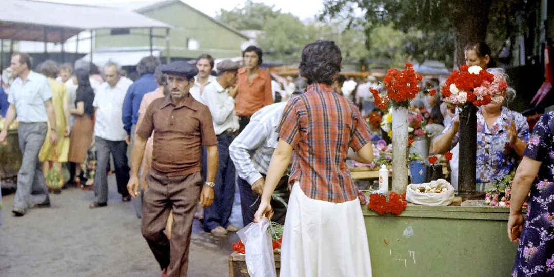 Почему Грузия одной из первых вышла из СССР (чуть раньше была только Прибалтика)?