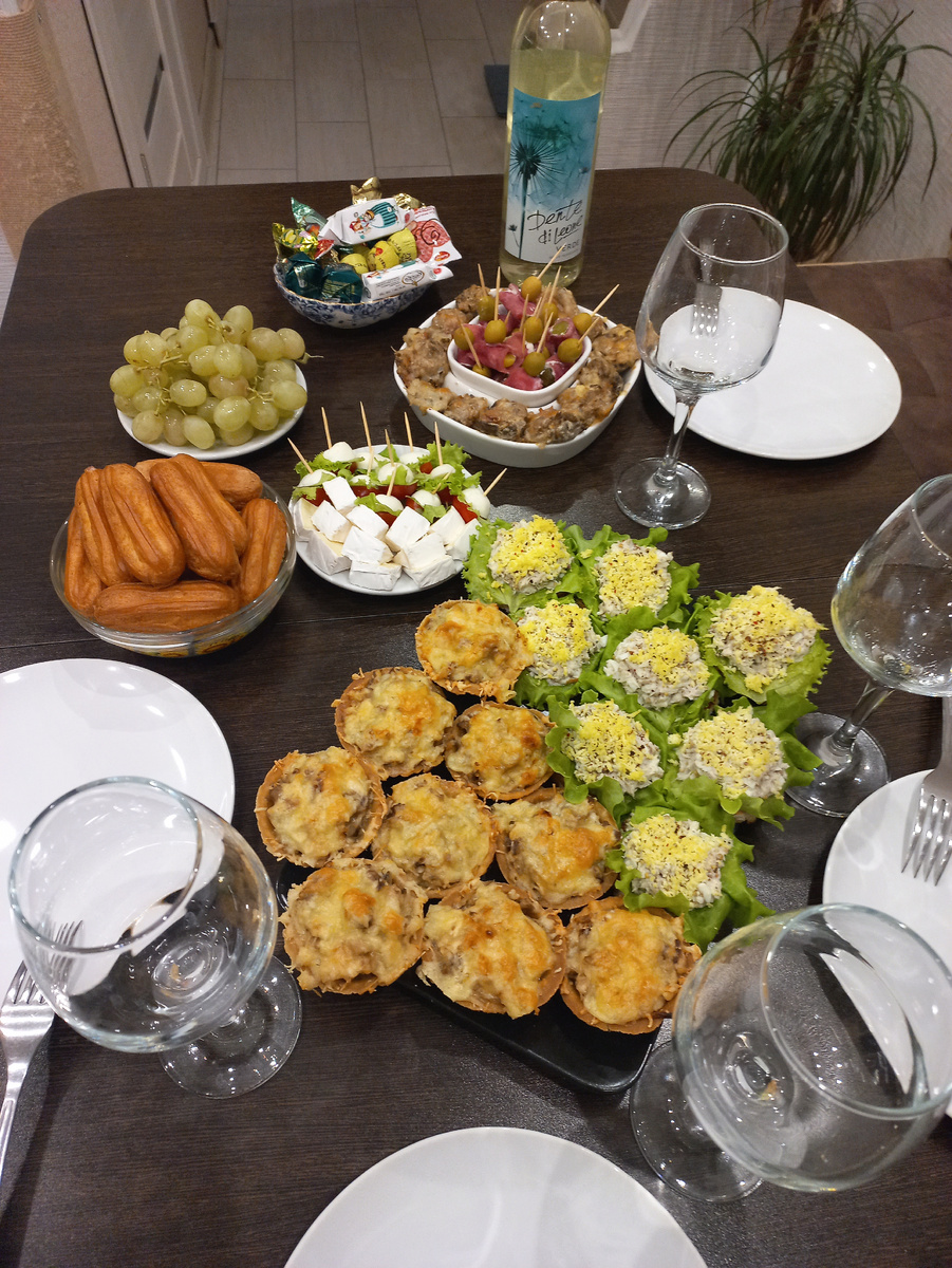 Маленький фуршет