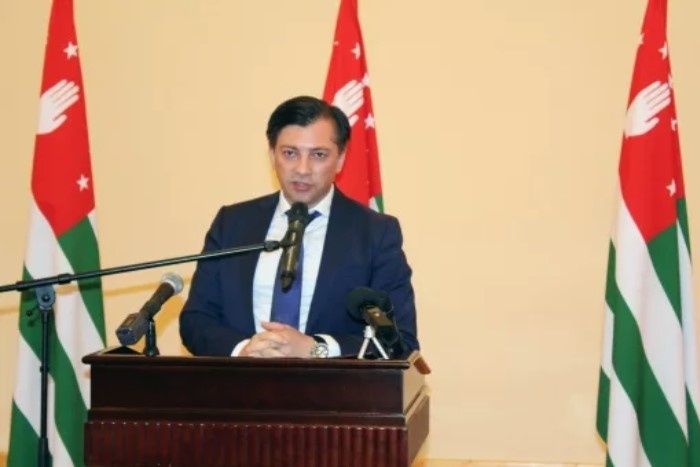    Виталий Габния.