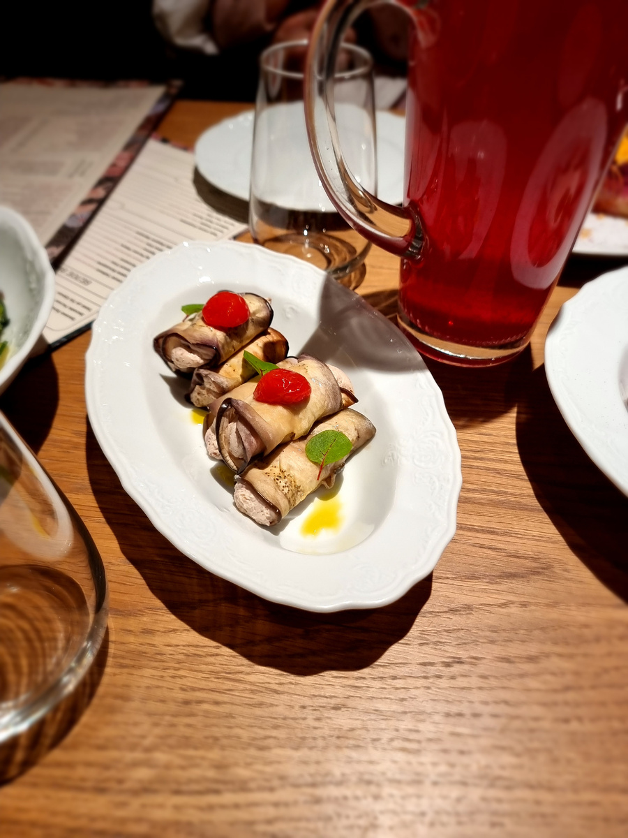 Рулетики из баклажанов 