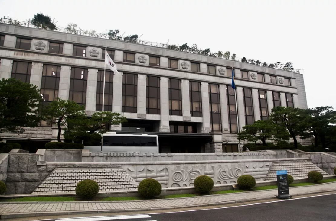 Такой у них Конституционный суд. Фото из открытых источников. 