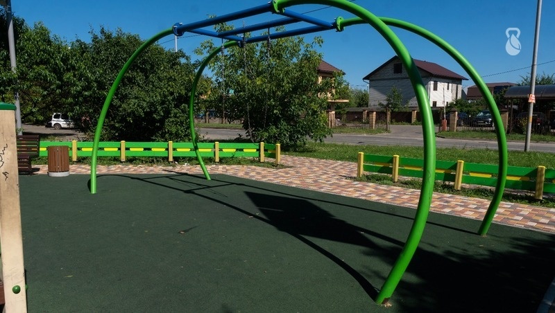    На площадке посетили специальное покрытие Фото: ИА «Победа26»