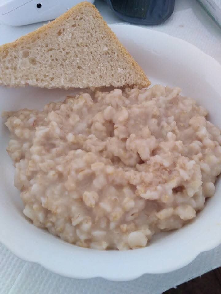Завтрак в Херсонской больнице)