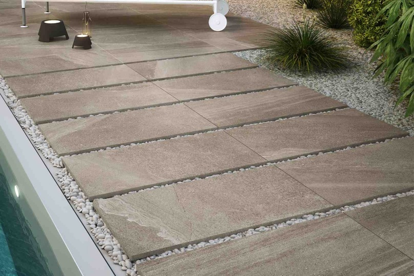 Почему противоскользящая плитка — это важно