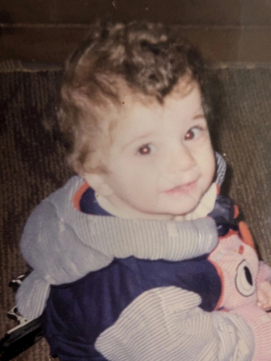    Детская картавость осталась у Шамиля на всю жизнь. Фото: Из личного архива/ Сабина Магомедова