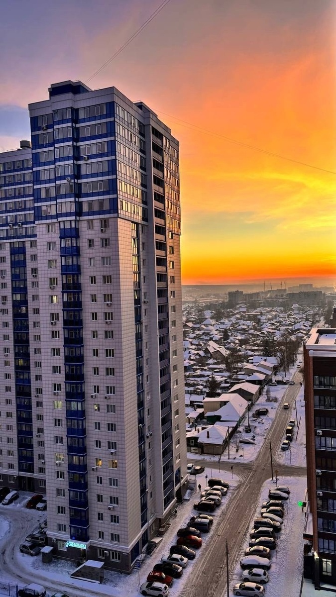 Где-то на просторах моего города. Фотография 2024 года. 