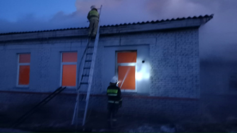    Пожар в депо Беломорска тушили с поездаОльга Арефьева/ Беломорский район