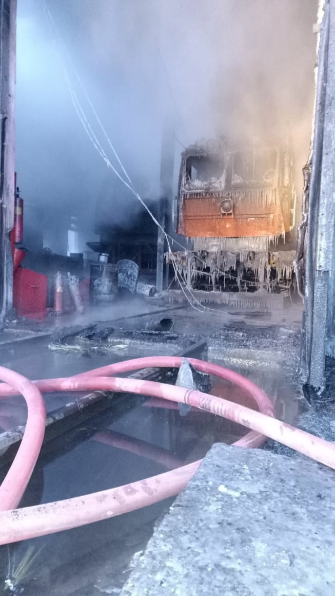    Пожар в депо Беломорска тушили с поездаОльга Арефьева/ Беломорский район