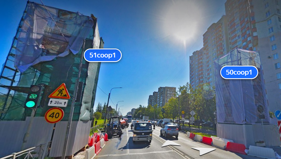    Триумфальные пилоны во время реставрации Автор фото: панорама сервиса "Яндекс.Карты"