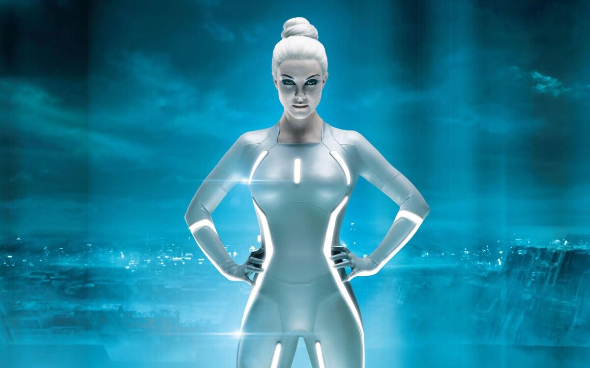 С новым мышлением.