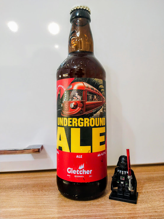 Этикетка немного покоцана, но на вкус, думаю, это не повлияет)))