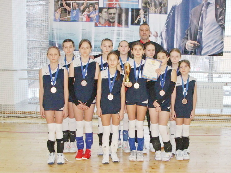     Фото: СШ «Арктика» Губкинского