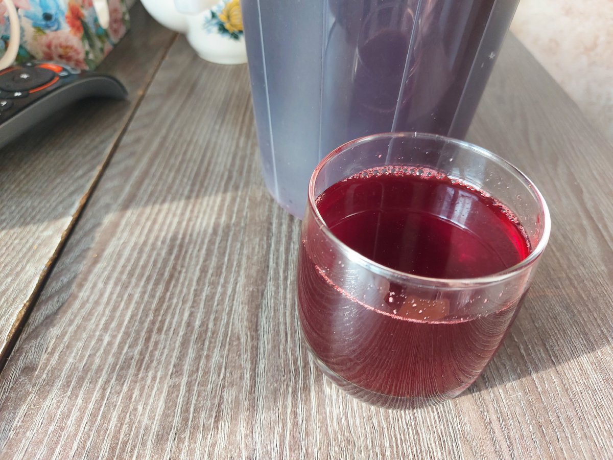 Компот из жимолости