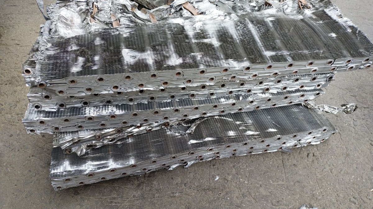 Радиаторы охлаждения содержат тяжелые металлы.