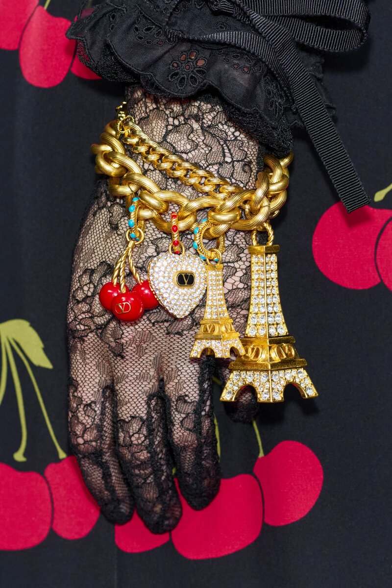 Valentino Pre-Fall 2025
